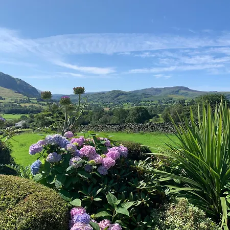 Vale View